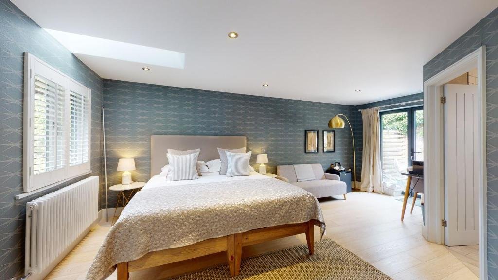 Titchwell Manor Room